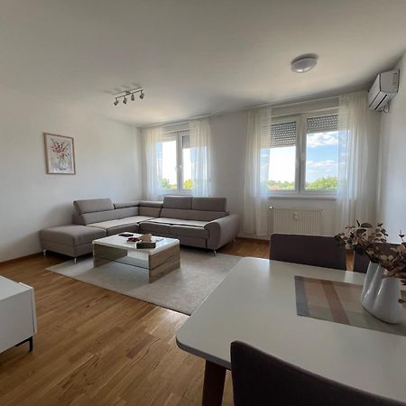 Cozy Apartment Anna Subotica Eksteriør bilde